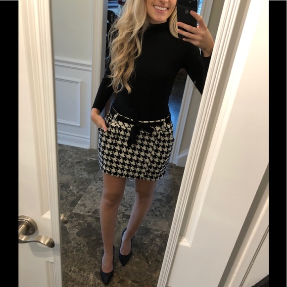 Houndstooth knit belted mini skirt - Picture 11 of 11